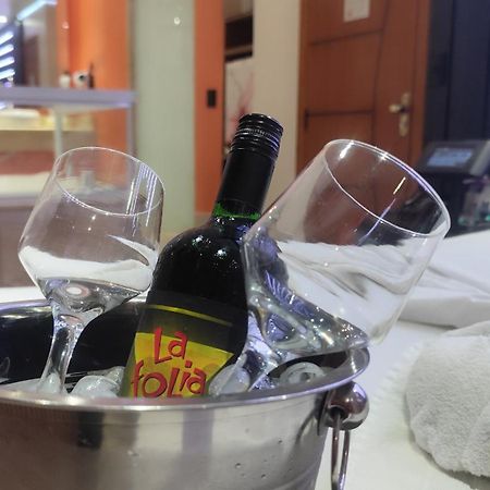 Motel La Folia Ribeirão Preto Zewnętrze zdjęcie